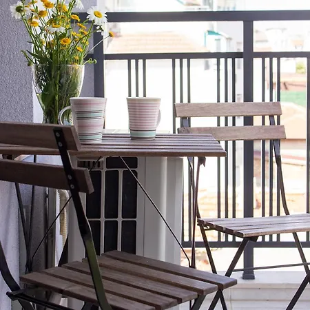 아파트 The Captain Be My Guests! By Rv 바르나