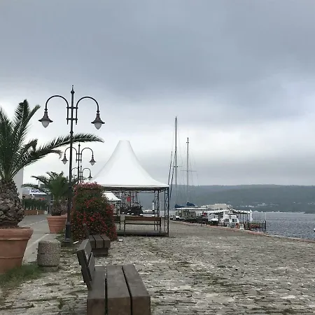 The Captain Be My Guests! By Rv